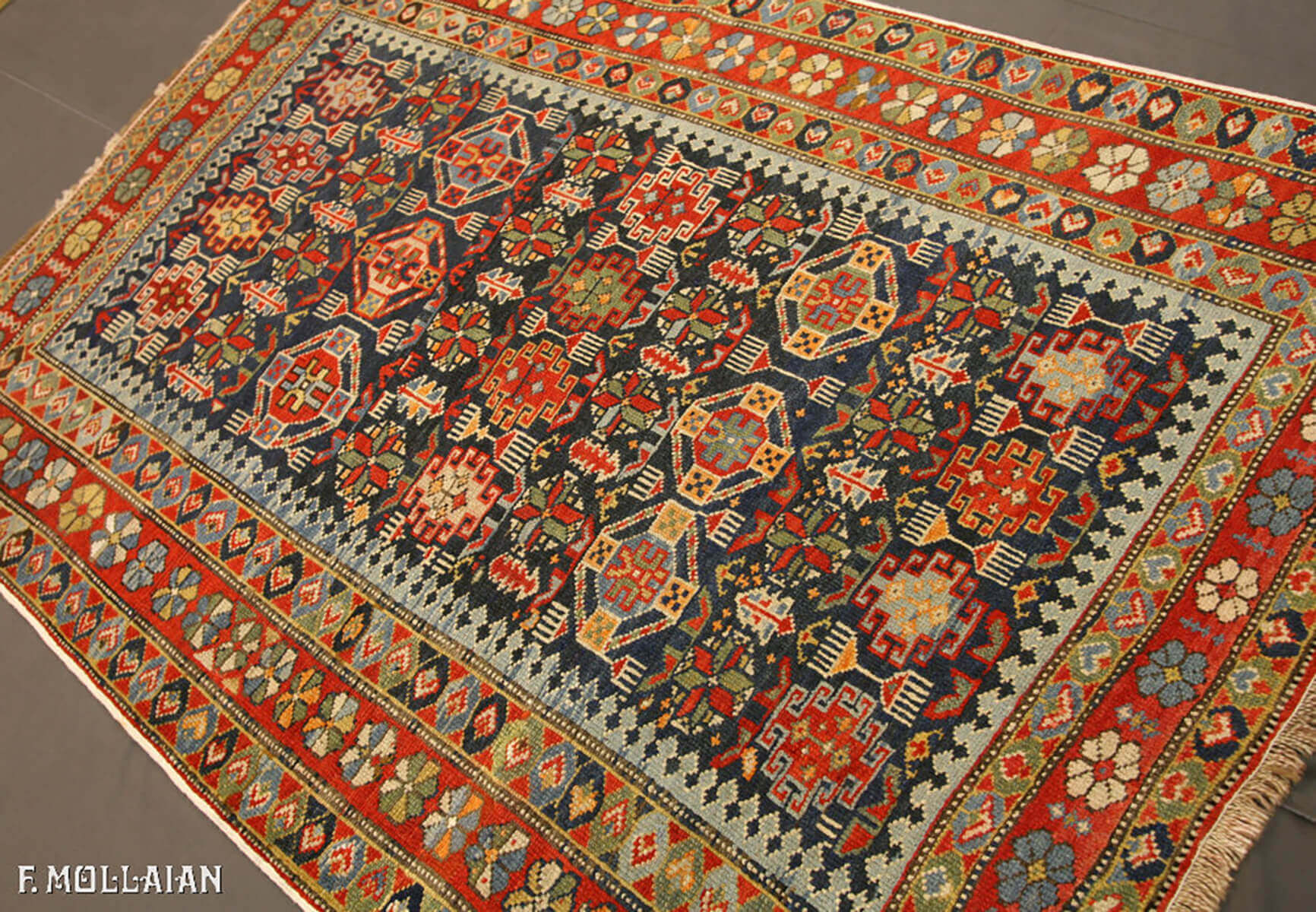 A Small Antique Caucasian Shirvan Chichi Rug (145x103 cm)